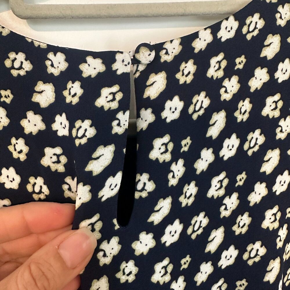 J. Crew Dress 4 Navy Blue Blurred Floral Teired Short Sleeve Mini A1380 - Picture 7 of 15